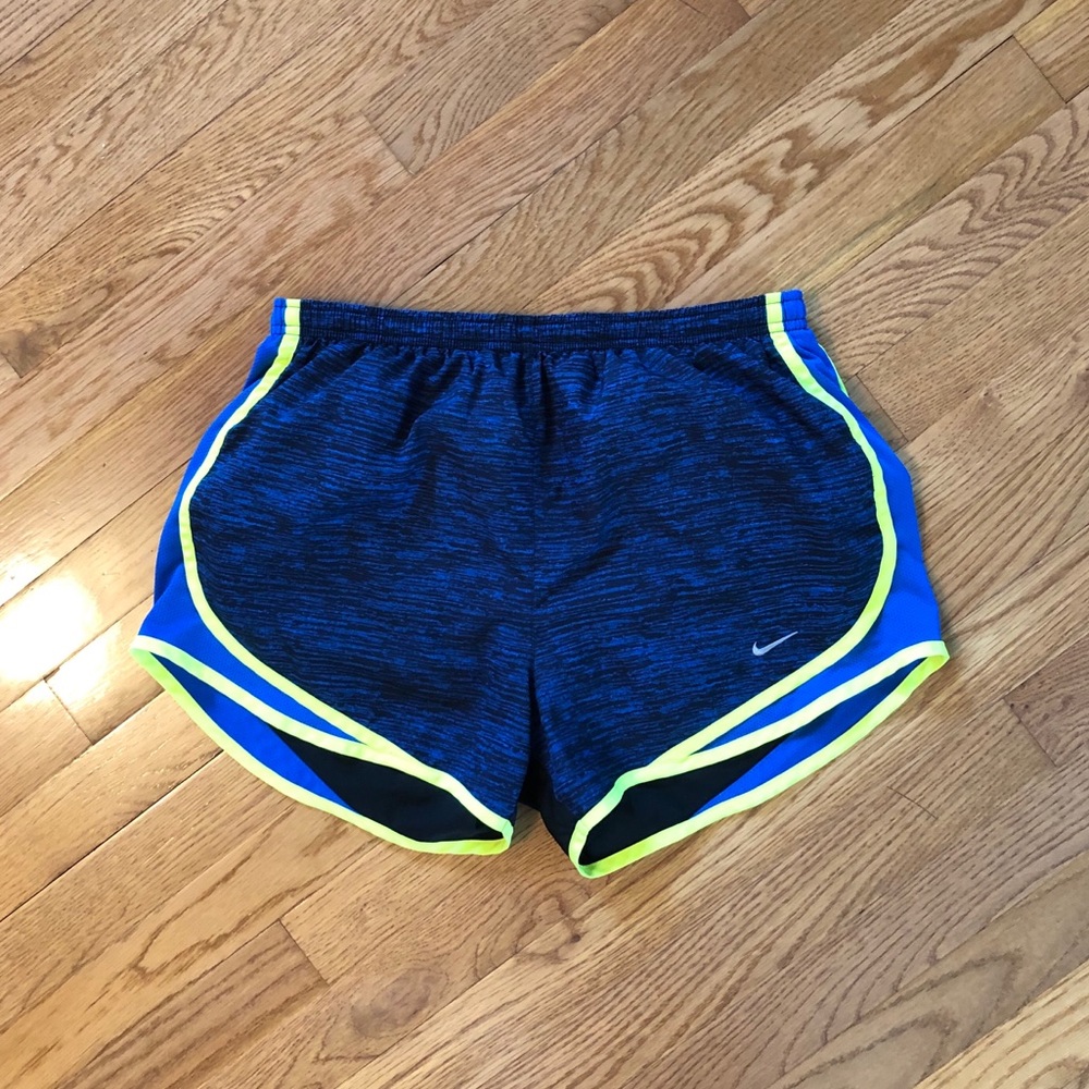 ✰ NIKE SHORTS ✰